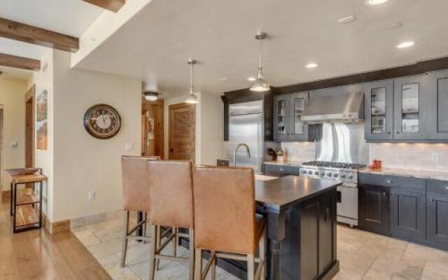 Edgemont 2601 - Luxury Ski-in Ski-out Condo