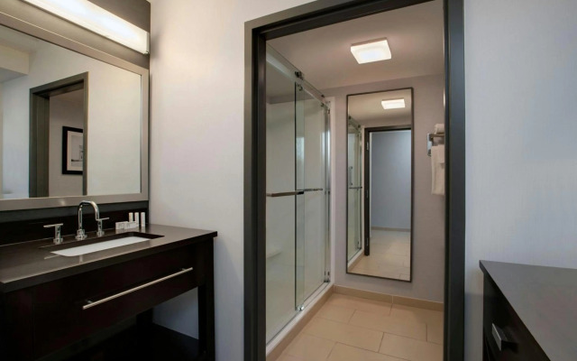 Courtyard by Marriott Worcester