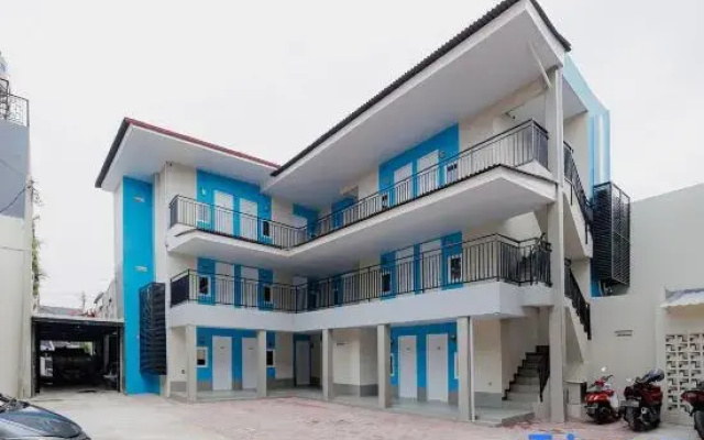 Urbanview Petukangan Mansion Jakarta