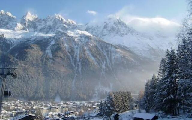 Studio Mont-Blanc