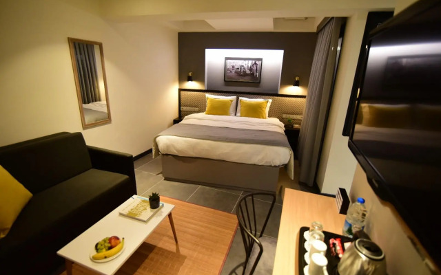 The Row Taksim Hotel