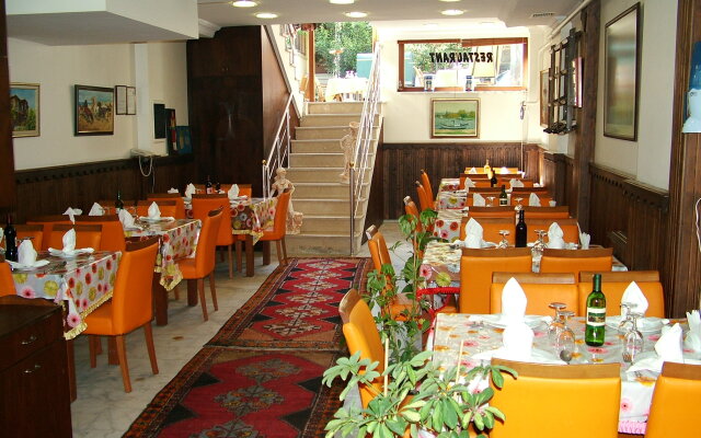 Mehmet Bey Hotel