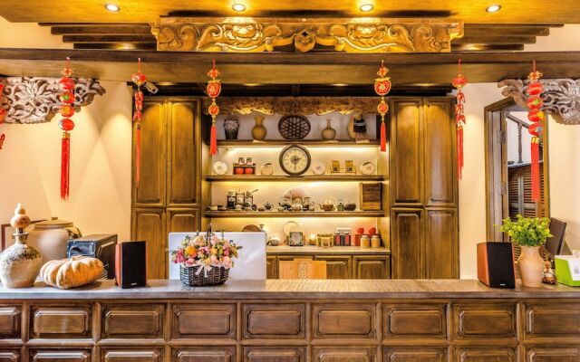 Floral Hotel Yun Xi Lijiang