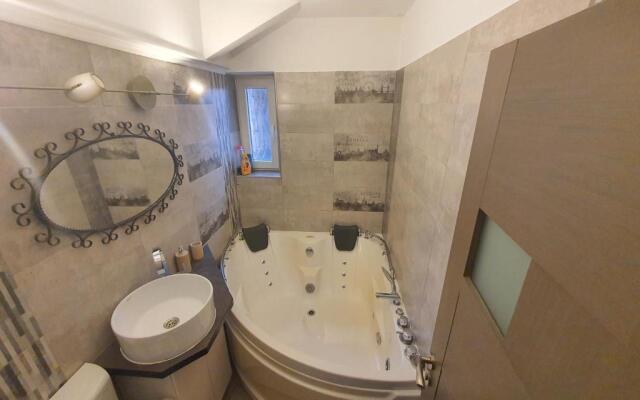 Comfort Home Apartment 1