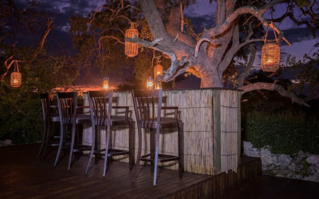 Nkwe Safari Lodge
