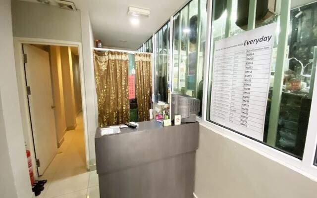 Nice Stay Three Six Five Services by OYO Rooms