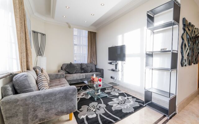 Hyde Park Place
