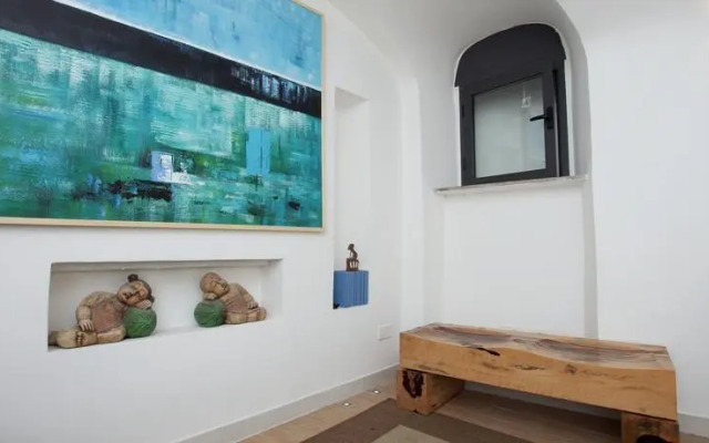 Pretty 2 floors ap in Piazza Navona