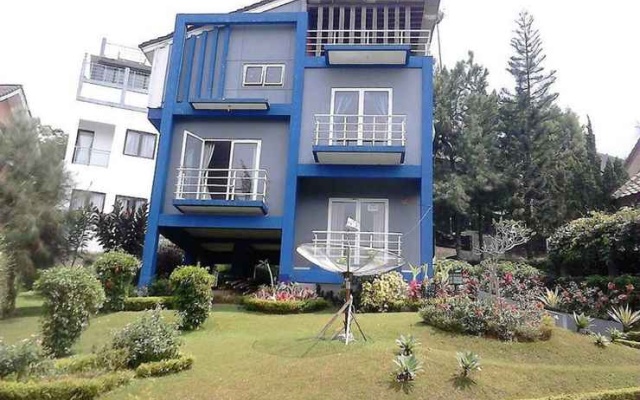 Villa Kota Bunga Widuri
