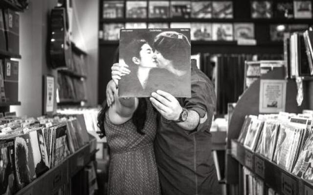 Eufonia Vinyl Friendly Apartment