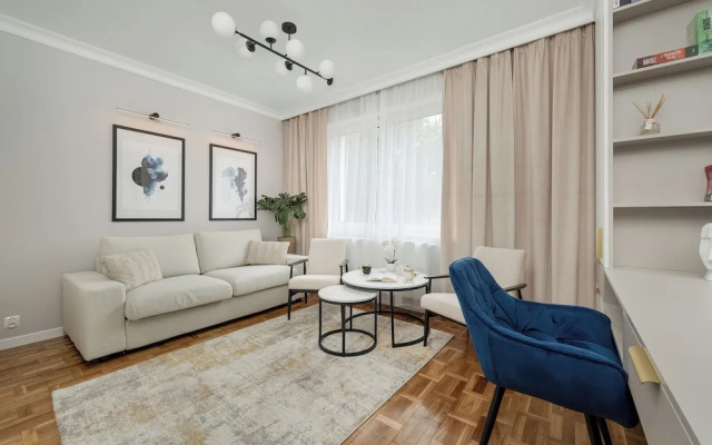 Charming Apartment by Renters