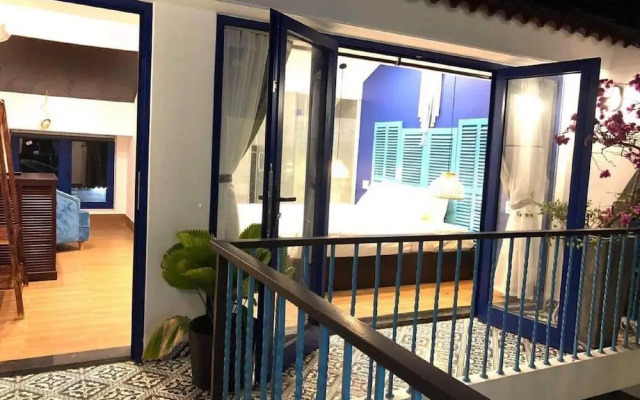 The Night Market Villa