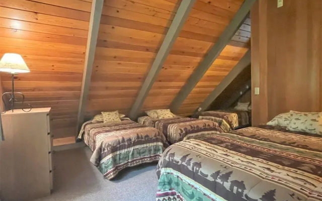Rainier Retreat