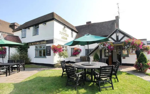 The Potters Arms