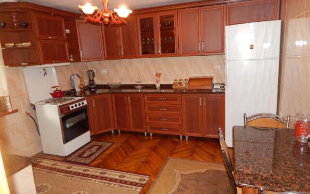 400 meters from the sea