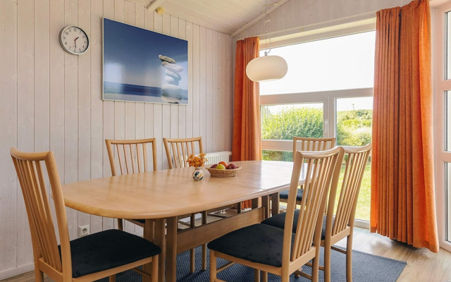 4 Star Holiday Home in Friedrichkoog