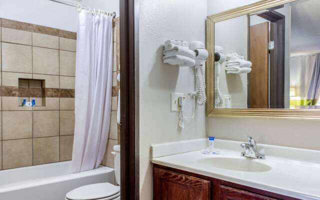 Rodeway Inn near Ft Huachuca