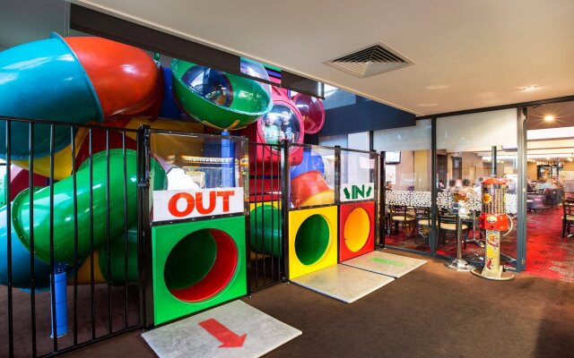 Nightcap at Keysborough Hotel