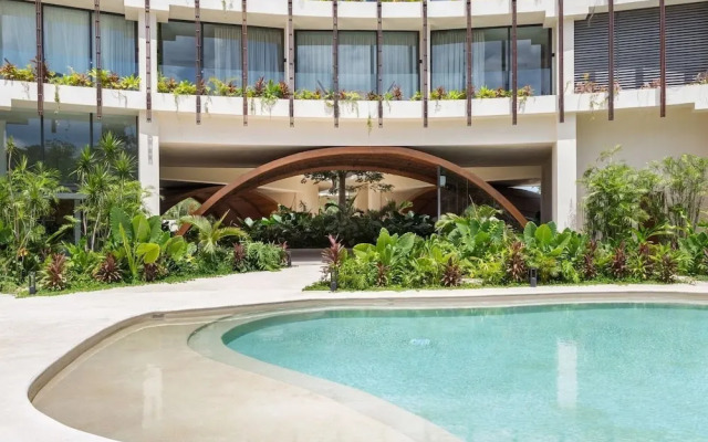 Warm Loft With Incredible Garden View 014 By Sandy Powerful