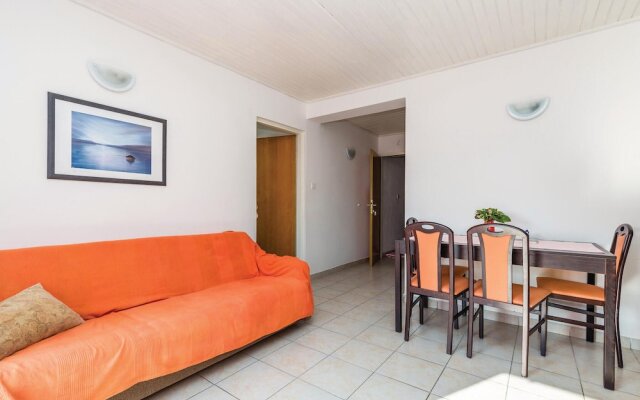 Amazing Home In Banjol With Wifi And 2 Bedrooms