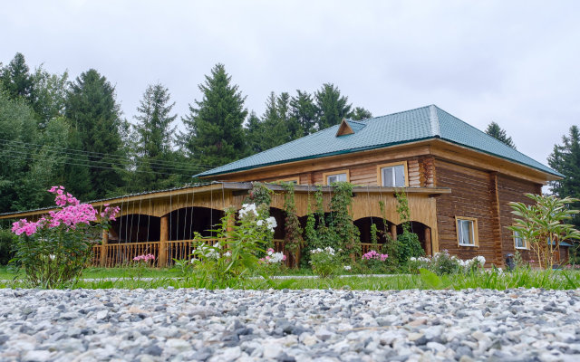 Pantotsentr Olen'Ya Zastava Hotel