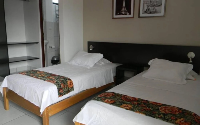 Centrika Hotel