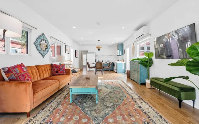 2 Units in Prime Hollywood Location Chic Renovated 1bdrs w/ Patio Avantstay