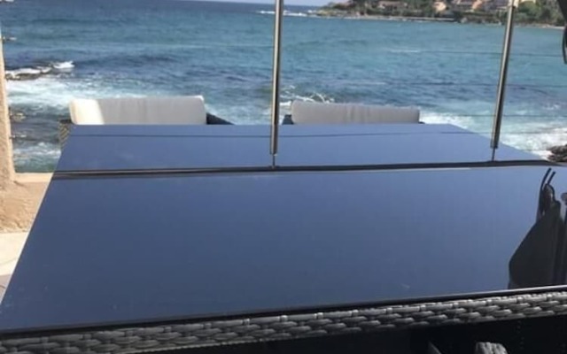 PACHA 1 - WATERFRONT - TARCO Apartment 1