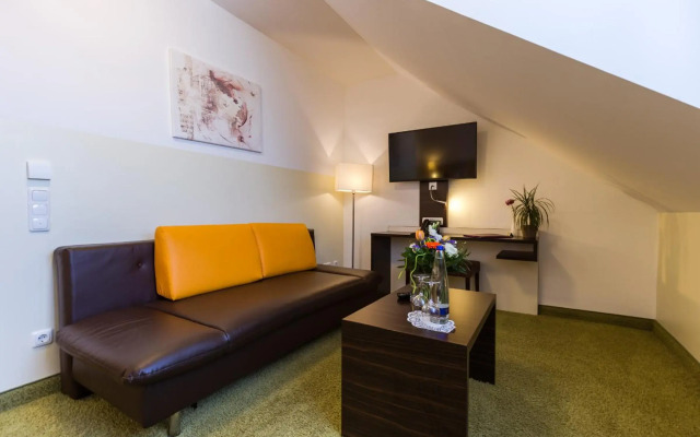 Hotel Arooma