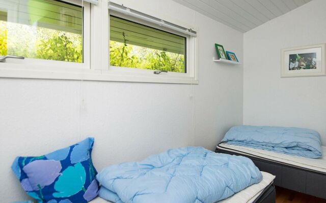 Comfy Holiday Home in Fårvang With Swimming Pool