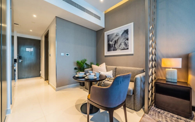 Monty - Eloquent Cozy Studio with Incredible Canal Views