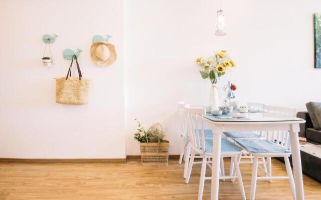 Da Nang Daisy Apartment 1 Beach View