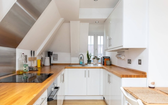 Peaceful & Unique 1BD Studio Flat - Peckham