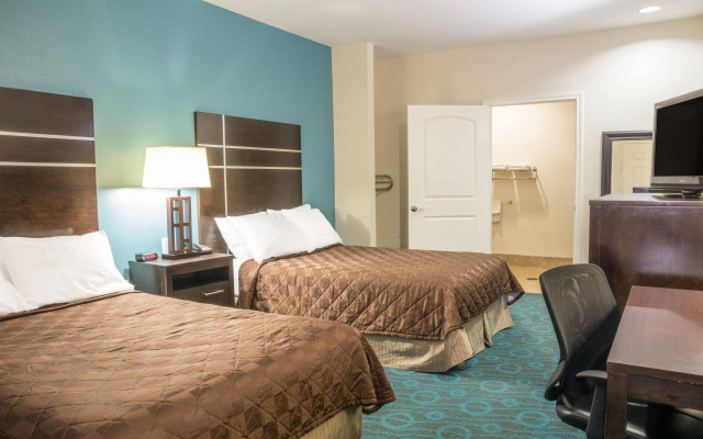 Spark by Hilton Daleville Roanoke North