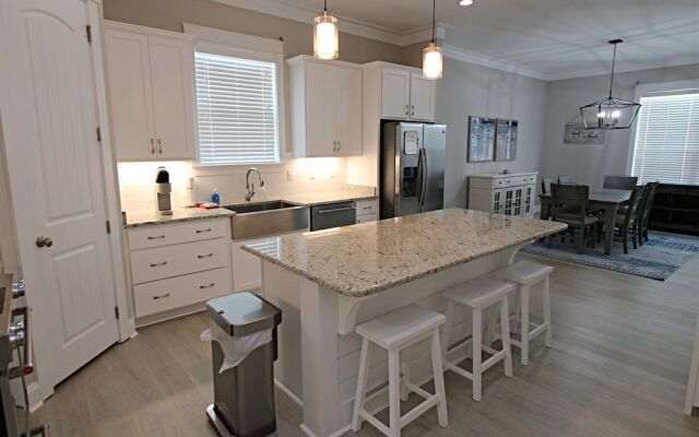 White Sands at Parks Edge