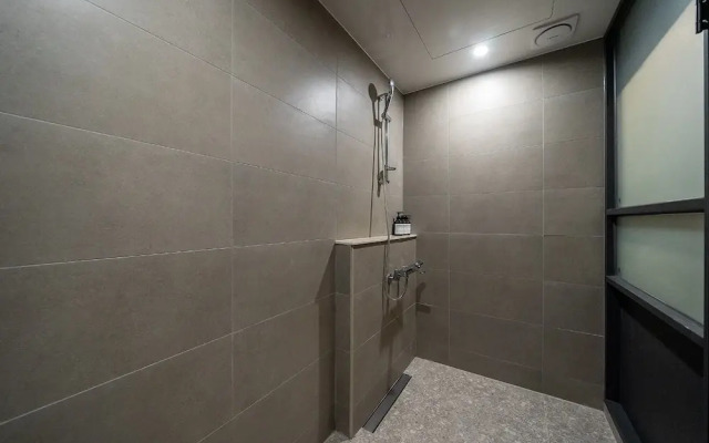 HOUND HOTEL Pyeongtaek Songtan
