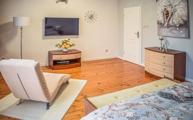 Stunning Home in Miedzyzdroje With 4 Bedrooms