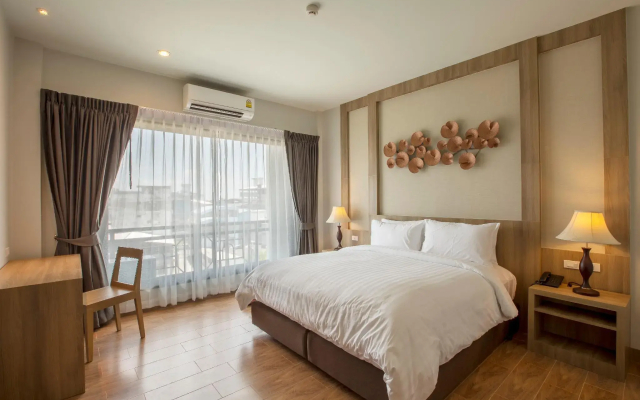 Civilize Hotel