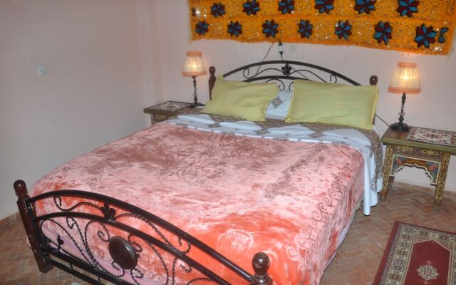 Riad Ines-Palace