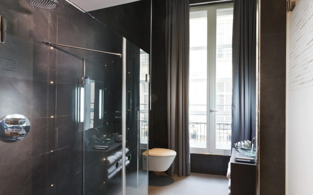 Lyric Hotel Paris