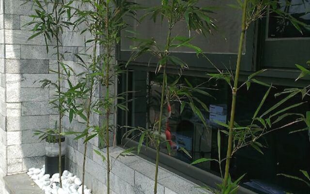 Yujing Mountain Water Residence II