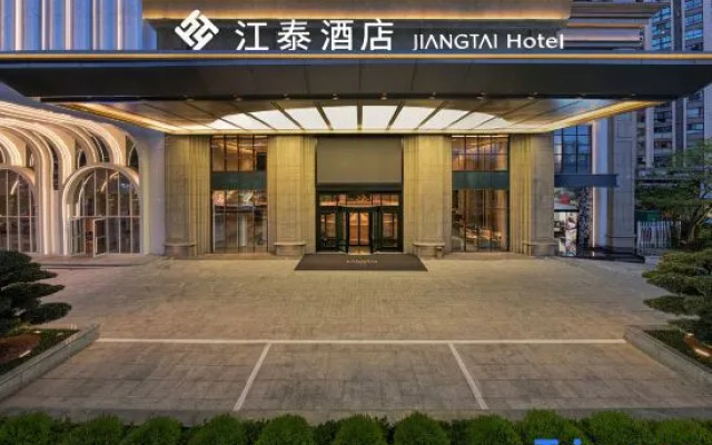 Jiangtai Hotel