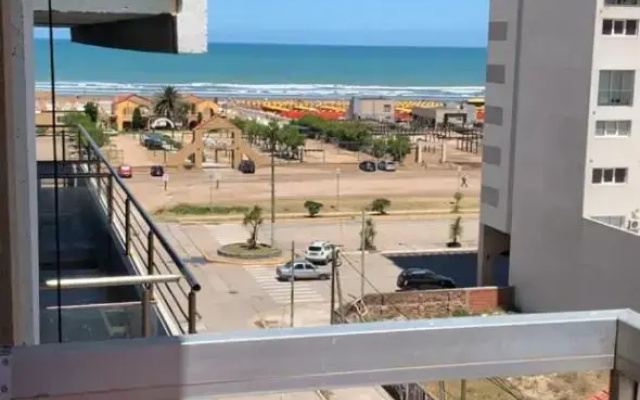 Departamento en 5to piso a 50m del mar