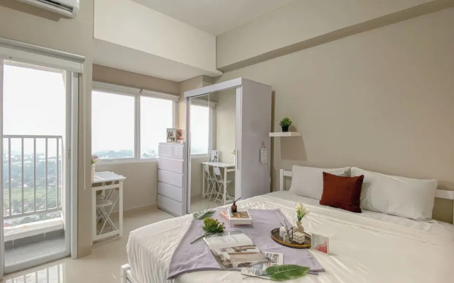 Comfy Studio At Lrt City Sentul - Royal Sentul Park Apartment