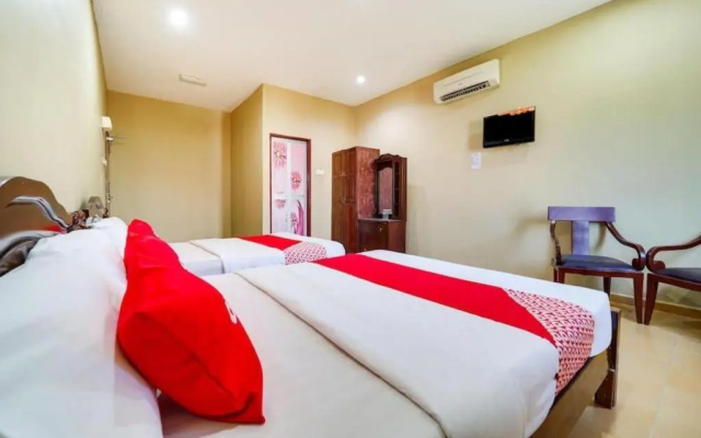 Oyo 44058 Motel Sre Bayam
