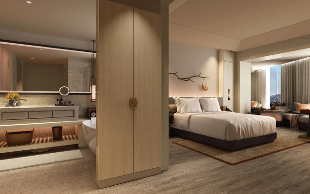 Hilton Shigatse
