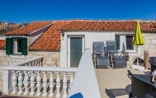 Villa Mirakul - A3 With big Terrace