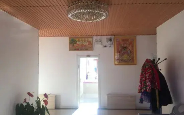 Snow Valley Yilongyuan lnn