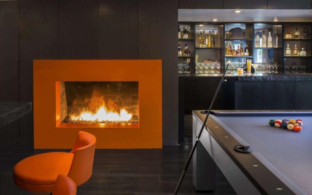 Sunset Marquis