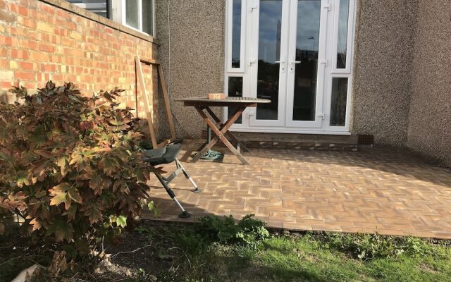 Holmbury Gardens B&B